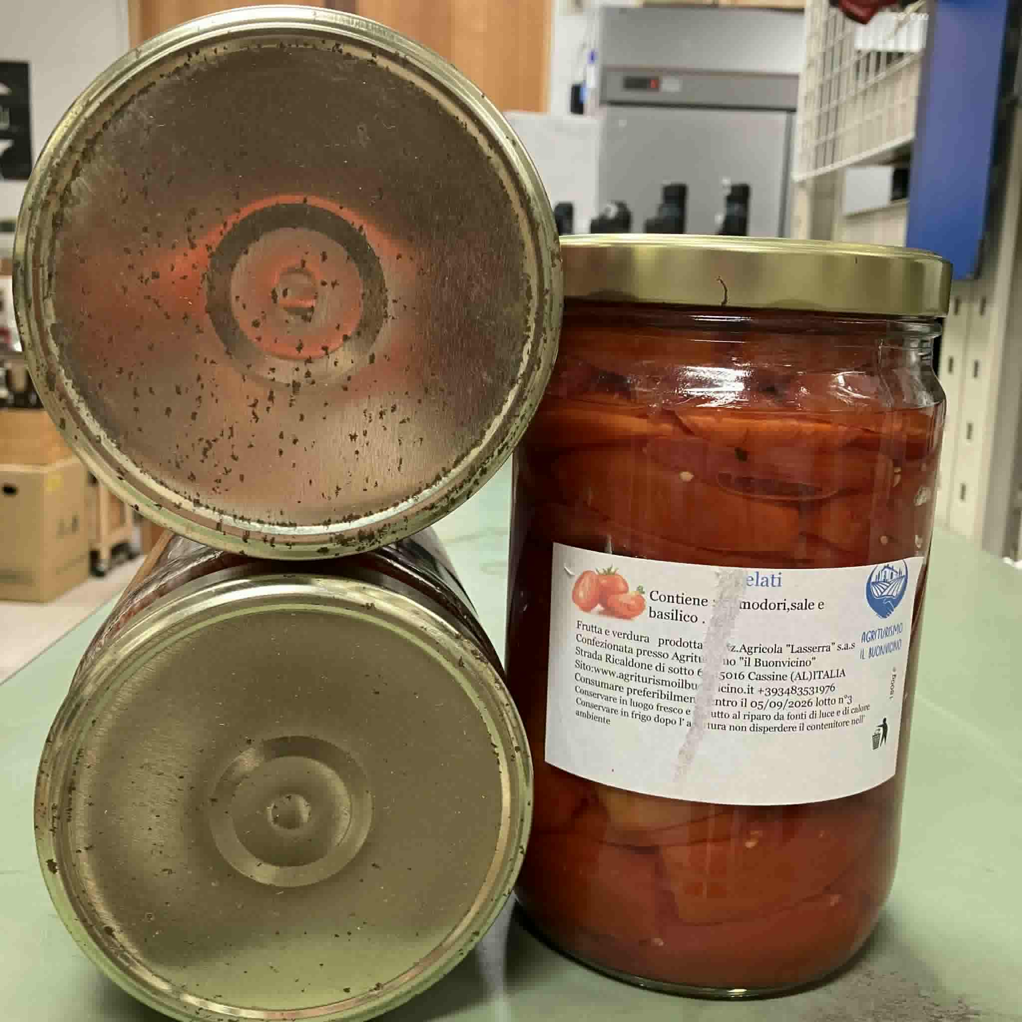 Lasserra(Il Buonvicino) / 外装不良【瓶詰トマト】Pomodori pelati (1800g) (ラッセッラ(イル ブオンヴィチーノ) / ポモドーリ ペラーティ)【固形トマト 2つ割り】